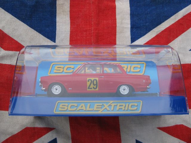ScaleXtric C3023  Ford Cortina GT
